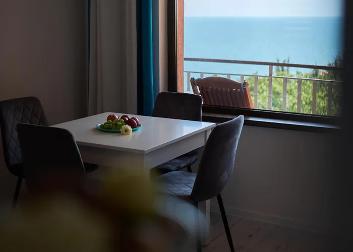Apartment Cote D'azur In Varna With Amazing Sea View